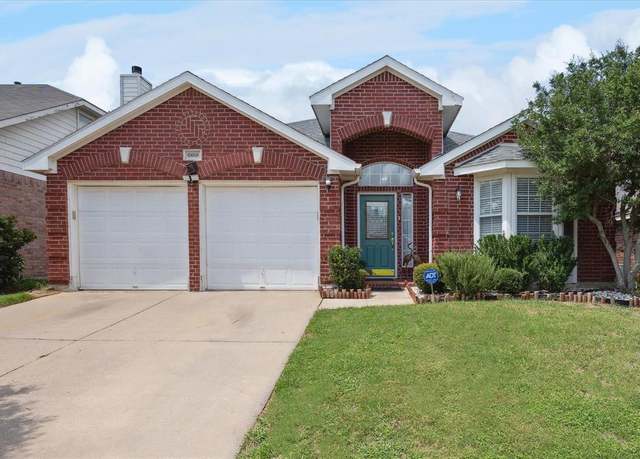 Property at 6808 Day Dr, Fort Worth, TX 76132, 4 beds, 2 baths