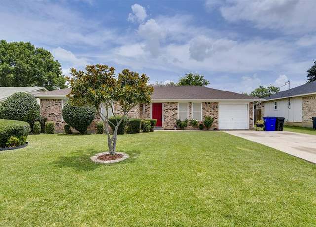 Property at 309 Sunnyview Dr, Mansfield, TX 76063, 3 beds, 2 baths