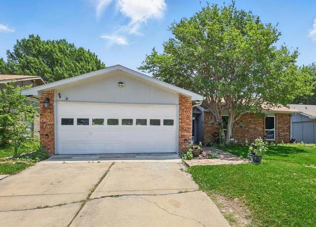 Property at 7028 Whitewood Dr, Fort Worth, TX 76137, 3 beds, 2 baths