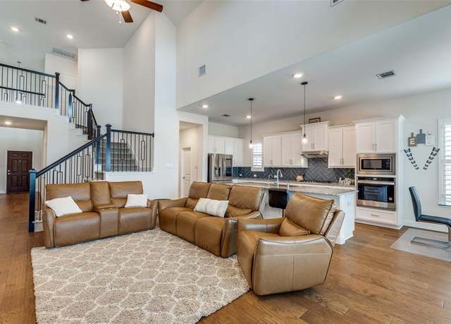 Property at 3124 Swather Dr, Mckinney, TX 75071, 4 beds, 3 baths