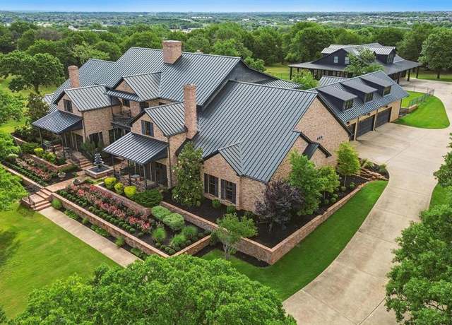 Property at 1096 Roadrunner Rd, Bartonville, TX 76226, 5 beds, 7.5 baths