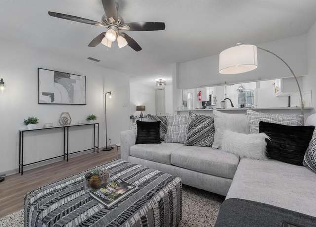 Property at 5981 Arapaho Rd #305, Dallas, TX 75248, 2 beds, 2 baths