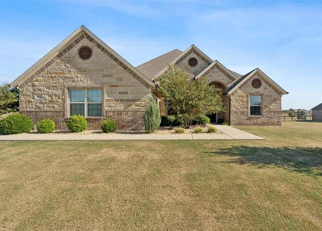 Property at 163 Eagles Crest Ln, Weatherford, TX 76087, 4 beds, 3 baths