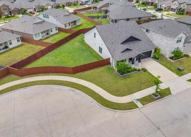 Property at 3305 Brentwood Cv, Forney, TX 75126, 3 beds, 3 baths