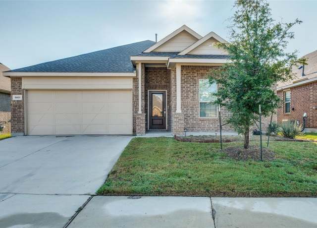 Property at 9801 Wild Prairie Way, Fort Worth, TX 76036, 4 beds, 2 baths