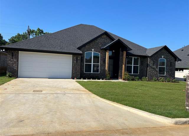 Property at 2510 WINDMILLLN Windmill Ln, Longview, TX 75601, 5 beds, 2 baths