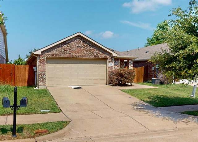 Property at 2035 Whispering Hills Dr, Forney, TX 75126, 3 beds, 2 baths