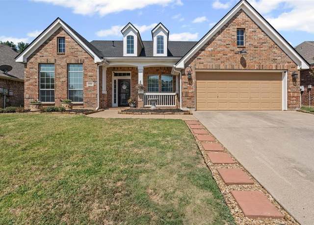 Property at 6506 Opus Dr, Arlington, TX 76001, 5 beds, 3.5 baths
