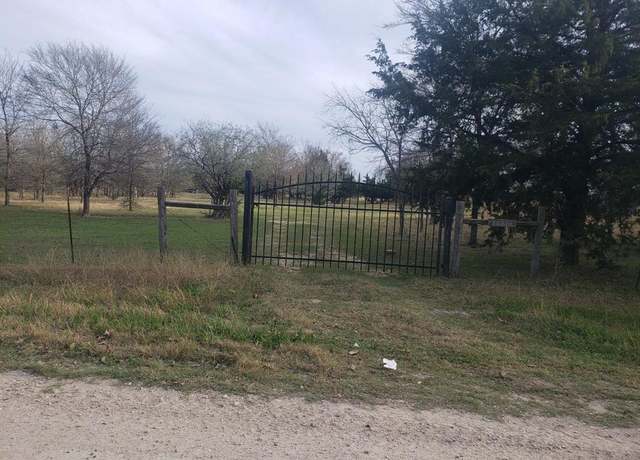 Property at 14053 County Road 4112 Rd, Kerens, TX 75144, 2 beds, 1 bath