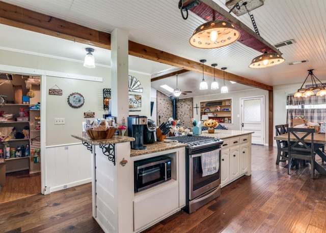 Property at 4158 Fm 6, Caddo Mills, TX 75135, 3 beds, 3 baths