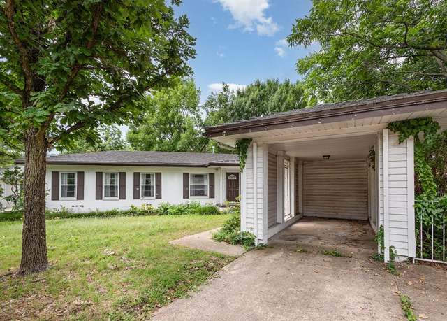 Property at 567 Peavy Rd, Dallas, TX 75218, 2 beds, 1.5 baths