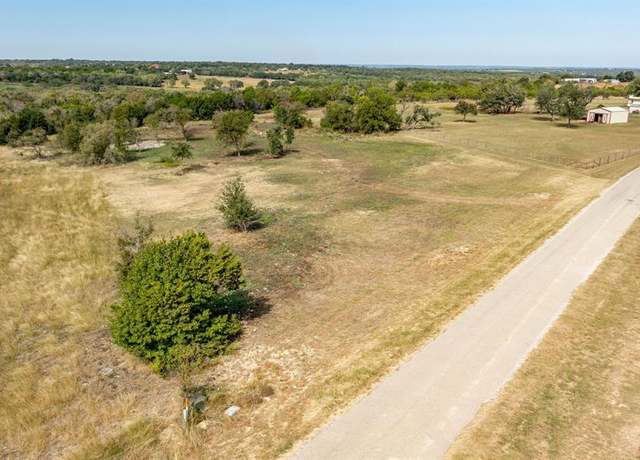 Property at 430 Hill Valley Dr, Stephenville, TX 76401