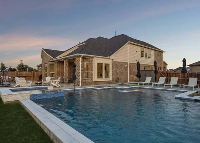 Property at 11354 Gable Cir, Flower Mound, TX 76262, 4 beds, 4 baths