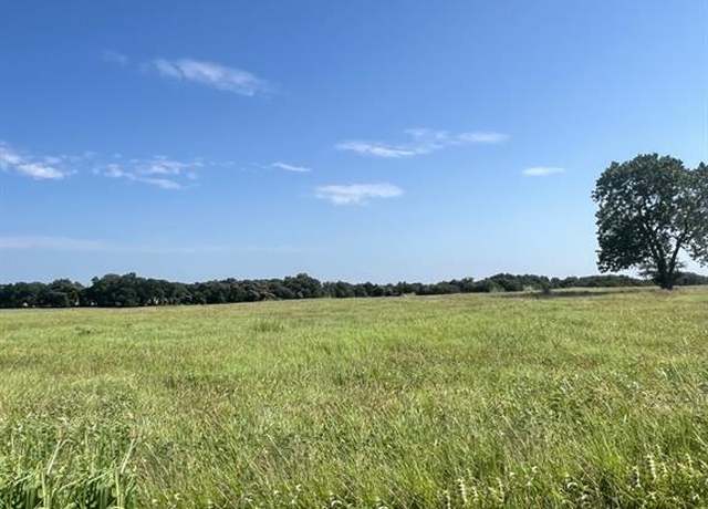 Property at 889 Sarra Ln, Poolville, TX 76487