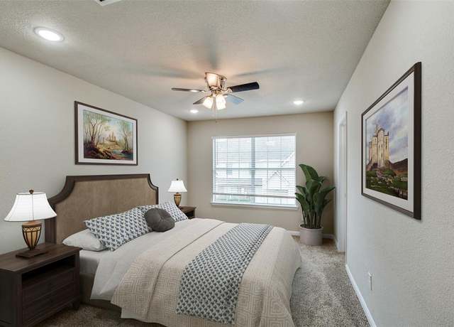 Property at 5700 Giddyup Ln, Fort Worth, TX 76179, 4 beds, 2.5 baths