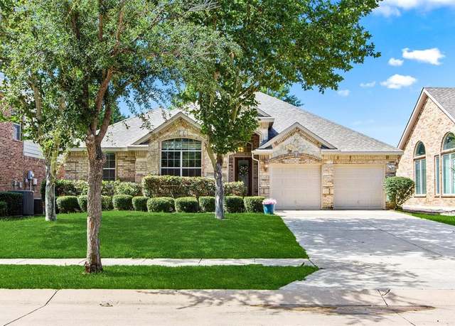 Property at 730 Peco St, Lantana, TX 76226, 3 beds, 2 baths