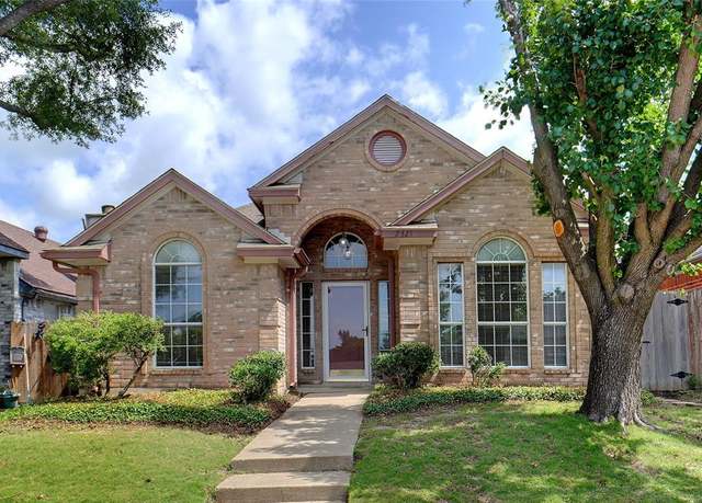 Property at 2321 Baretta Dr, Mesquite, TX 75181, 3 beds, 2 baths