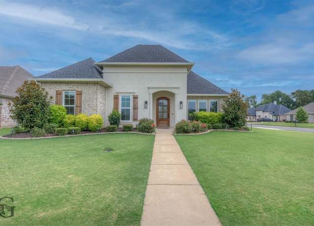 Property at 801 Durango Dr, Bossier City, LA 71111, 4 beds, 2 baths