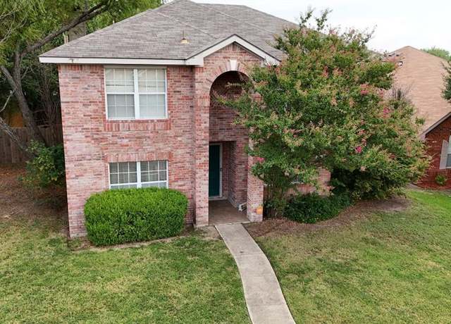 Property at 1137 Beechwood Ln, Cedar Hill, TX 75104, 4 beds, 2.5 baths