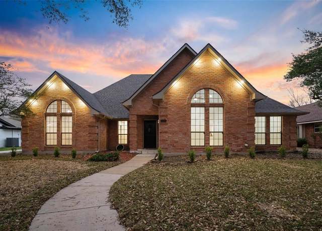 Property at 3505 Thornhill Way, Rowlett, TX 75088, 3 beds, 2 baths