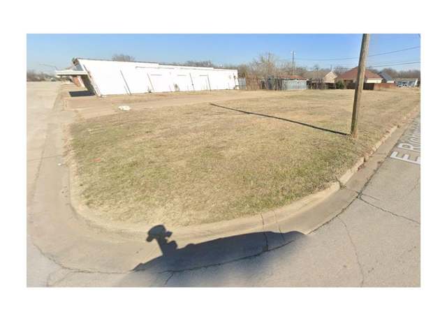 Property at 1925 Renner Ave, Fort Worth, TX 76104