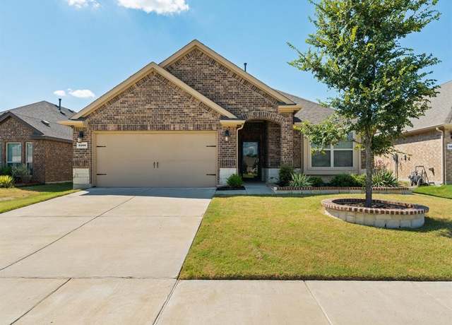 Property at 3209 Comal Dr, Little Elm, TX 75068, 3 beds, 2 baths