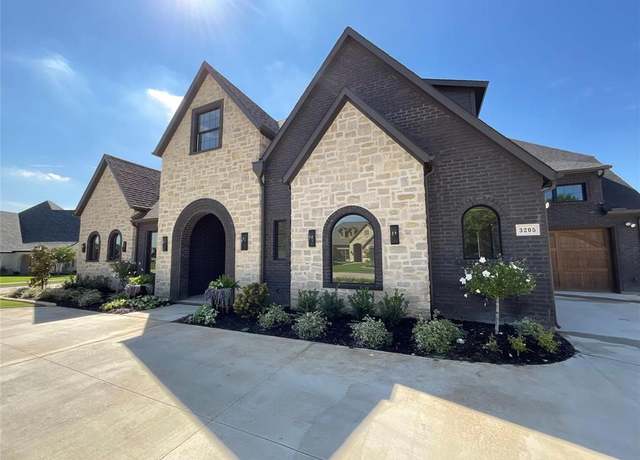 Property at 3205 Fairway Dr, Denton, TX 76226, 4 beds, 4.5 baths