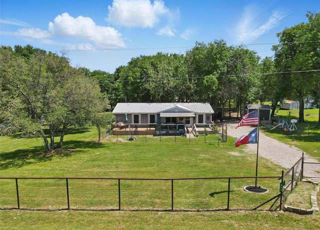 Property at 859 New Highland Rd, Springtown, TX 76082, 3 beds, 2 baths