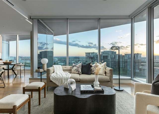Property at 3130 N Harwood St #903, Dallas, TX 75201, 3 beds, 3 baths