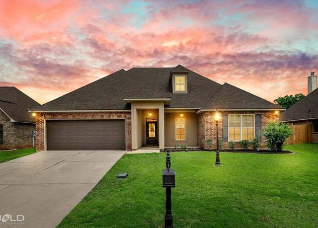 Property at 9214 Mykanos Trl, Shreveport, LA 71106, 4 beds, 2 baths