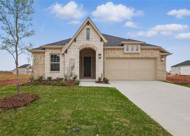 Property at 16109 Garden Dr, Celina, TX 75009, 4 beds, 3 baths