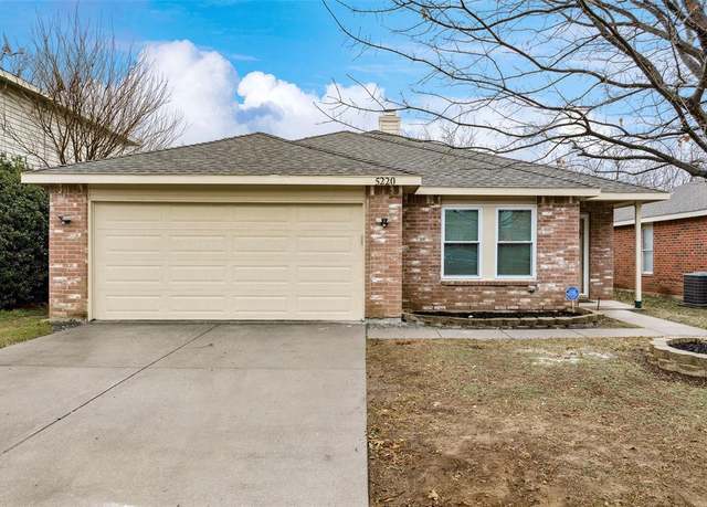 Property at 5220 Royal Burgess Dr, Fort Worth, TX 76135, 3 beds, 2 baths