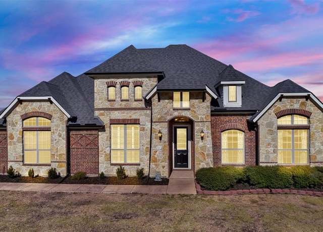 Property at 8 Chapel Hill Ln, Mclendon Chisholm, TX 75032, 4 beds, 2.5 baths