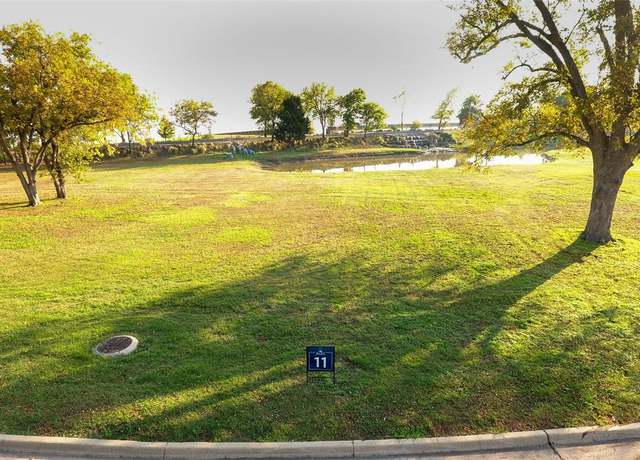 Property at 109 Pond Trl, Kemp, TX 75143