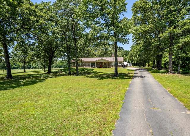 Property at 1114 County Road 3275, Mineola, TX 75773, 3 beds, 2 baths