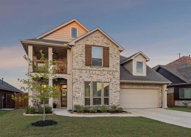 Property at 233 Lakewood Ln, Ponder, TX 76259, 5 beds, 4 baths