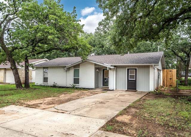 Property at 1050 Winterwood Dr, Lewisville, TX 75067, 4 beds, 2 baths