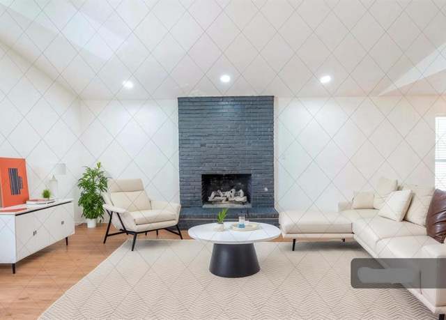 Property at 316 Gwendola Dr, Mckinney, TX 75071, 3 beds, 2 baths