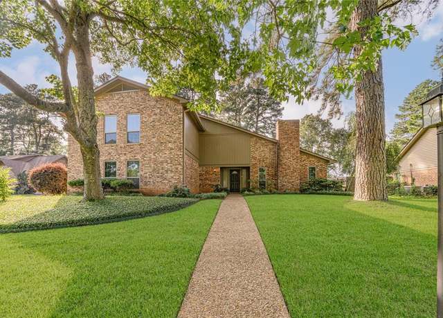 Property at 108 Wildwood St, Longview, TX 75604, 4 beds, 2.5 baths