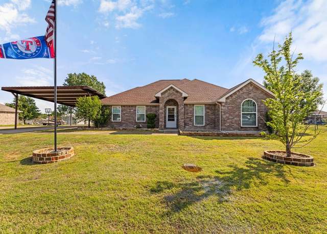 Property at 305 Margaret St, Fate, TX 75189, 3 beds, 2 baths