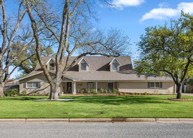 Property at 2623 Amherst Dr, Wichita Falls, TX 76308, 5 beds, 3 baths