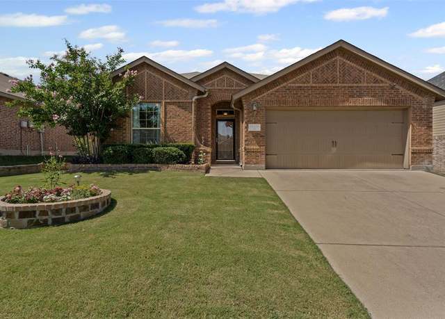 Property at 10416 Patron Trl, Fort Worth, TX 76108, 3 beds, 2.5 baths