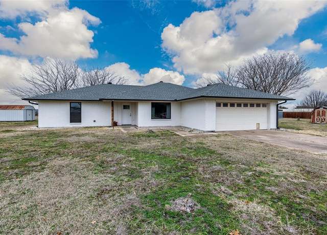 Property at 121 Prairie View St, Aledo, TX 76008, 3 beds, 2 baths