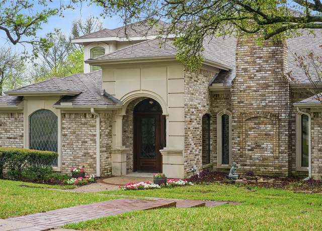 Property at 205 Carriage Trl, Lucas, TX 75098, 3 beds, 4 baths