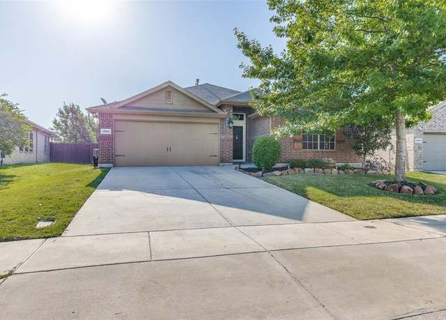 Property at 14512 Chino Dr, Fort Worth, TX 76052, 3 beds, 2 baths