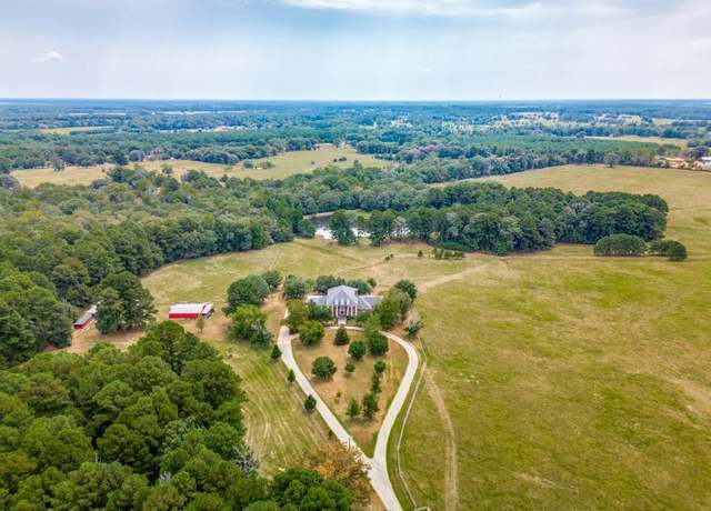 Property at 1320 FM 1326, De Kalb, TX 75559, 5 beds, 4.5 baths