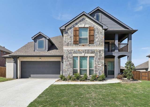 Property at 1103 Wrenwood Dr, Justin, TX 76247, 4 beds, 2.5 baths