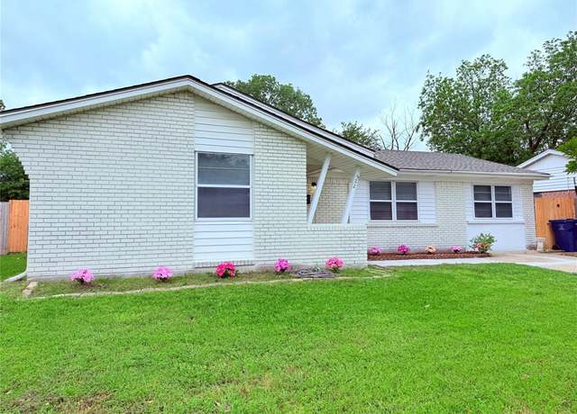 Property at 522 Milky Way, Garland, TX 75040, 4 beds, 2 baths