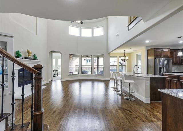 Property at 2165 Hidalgo Ln, Frisco, TX 75034, 6 beds, 4.5 baths