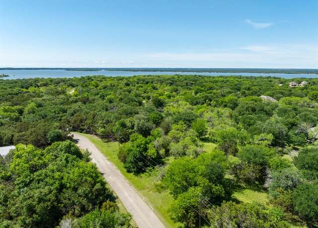 Property at 17145 Woodlawn Dr, Whitney, TX 76692